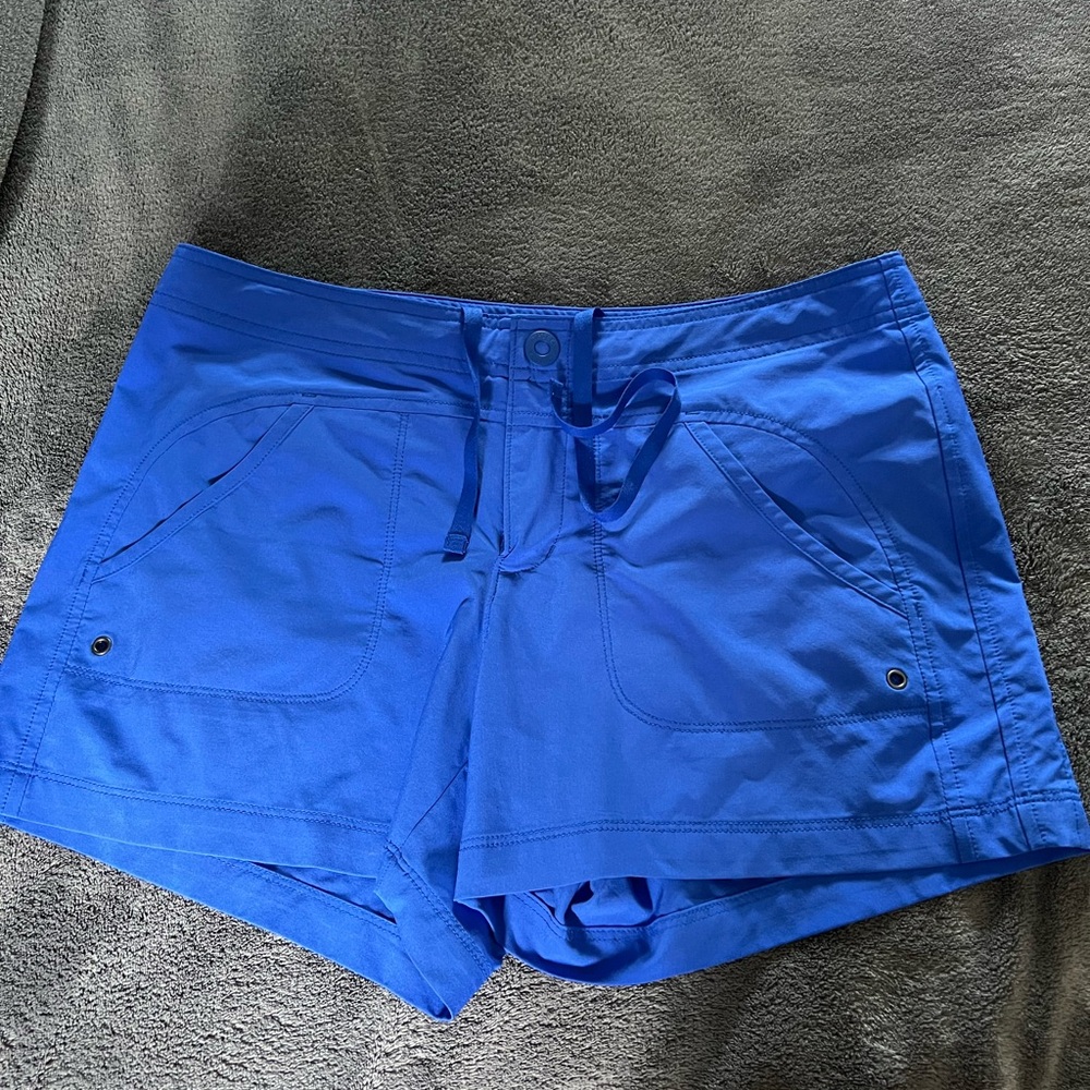 Athleta swim shorts size 4